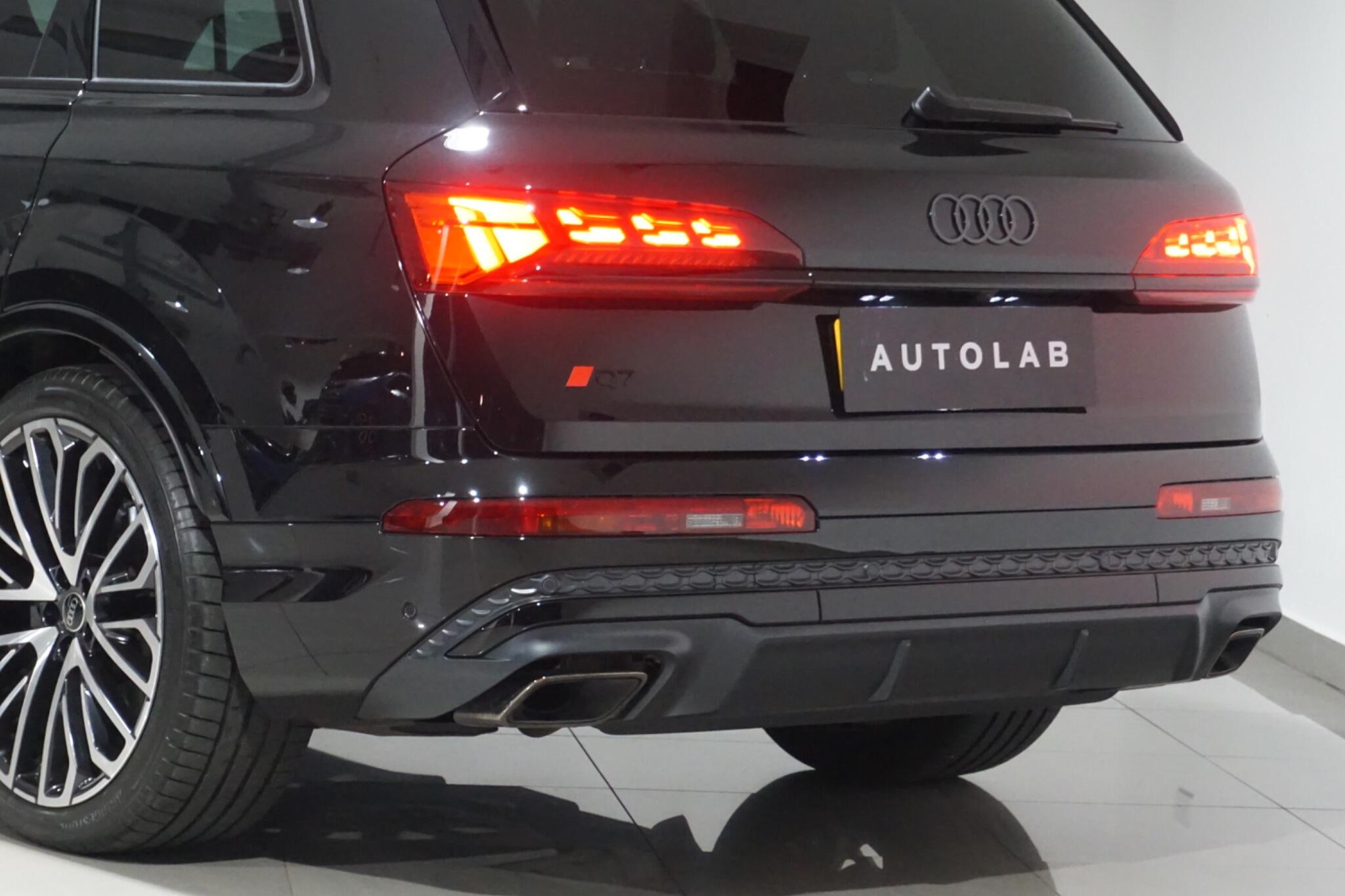 Audi Q7 3.0 TDI V6 50 Vorsprung SUV 5dr Diesel Tiptronic quattro Euro 6 (s/s) (286 ps)